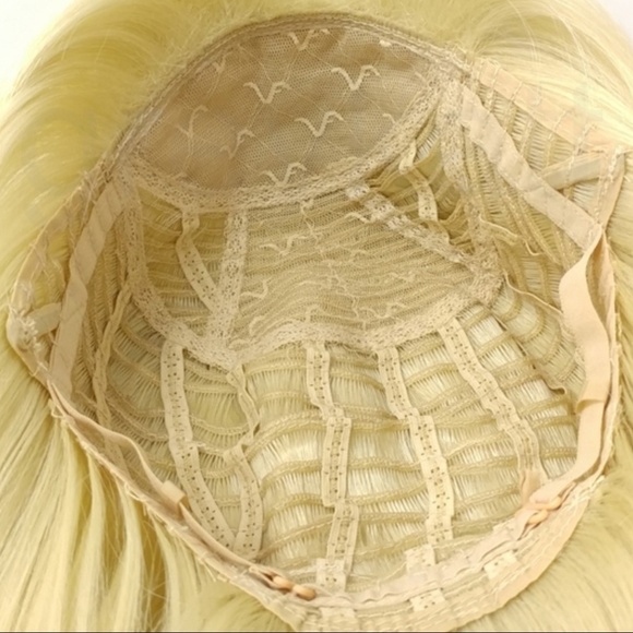Light blonde heat safe long straight wig 17\